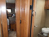 2015 Thor Motor Coach Axis Photo #20