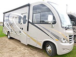 2016 Thor Motor Coach Axis Photo #3