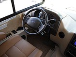 2016 Thor Motor Coach Axis Photo #4