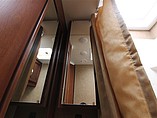 2016 Thor Motor Coach Axis Photo #14