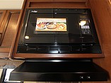 2016 Thor Motor Coach Axis Photo #20