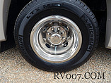 2016 Thor Motor Coach Axis Photo #6