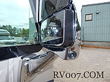2016 Thor Motor Coach Axis Photo #10