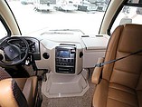 2015 Thor Motor Coach Axis Photo #14