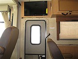 2015 Thor Motor Coach Axis Photo #12