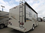 2015 Thor Motor Coach Axis Photo #9