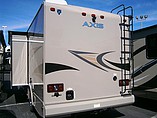 2015 Thor Motor Coach Axis Photo #4