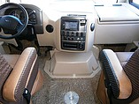 2015 Thor Motor Coach Axis Photo #8