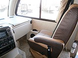 2015 Thor Motor Coach Axis Photo #11