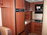 2015 Thor Motor Coach Axis Photo #4