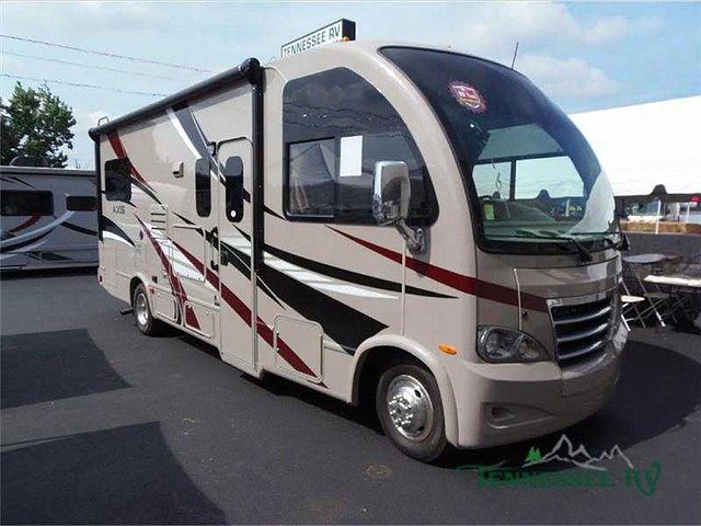 2015 Thor Motor Coach Axis Photo
