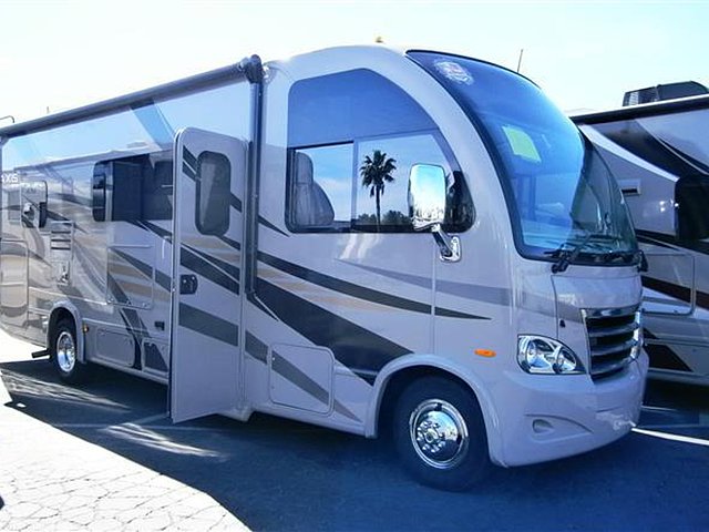 15 Thor Motor Coach Axis