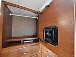 2015 Thor Motor Coach Axis Photo #13