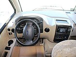2015 Thor Motor Coach Axis Photo #5