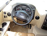 2015 Thor Motor Coach Axis Photo #17