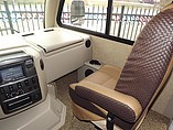 2015 Thor Motor Coach Axis Photo #8