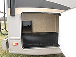 2015 Thor Motor Coach Axis Photo #5