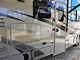 2015 Thor Motor Coach Axis Photo #6