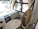 2015 Thor Motor Coach Axis Photo #11