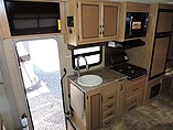 2015 Thor Motor Coach Axis Photo #13