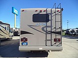 2015 Thor Motor Coach Axis Photo #5