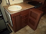 2015 Thor Motor Coach Axis Photo #13