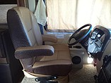 2015 Thor Motor Coach Axis Photo #29