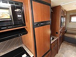 2015 Thor Motor Coach Axis Photo #16