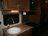 2015 Thor Motor Coach Axis Photo #10