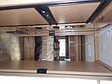 2016 Thor Motor Coach Axis Photo #14