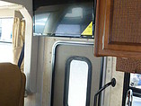2016 Thor Motor Coach Axis Photo #14