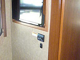 2016 Thor Motor Coach Axis Photo #23