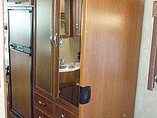 2016 Thor Motor Coach Axis Photo #24