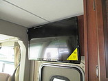 2016 Thor Motor Coach Axis Photo #11