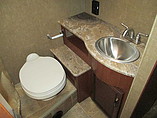 2016 Thor Motor Coach Axis Photo #20