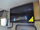 2016 Thor Motor Coach Axis Photo #5