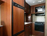 2015 Thor Motor Coach Axis Photo #19
