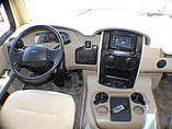 2015 Thor Motor Coach Challenger Photo #4