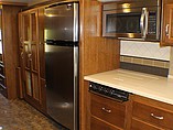 2015 Thor Motor Coach Challenger Photo #9