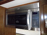 2015 Thor Motor Coach Challenger Photo #19
