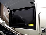 2015 Thor Motor Coach Challenger Photo #25
