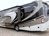 2015 Thor Motor Coach Challenger Photo #4