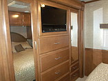 2013 Thor Motor Coach Challenger Photo #12