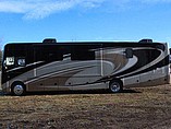 2014 Thor Motor Coach Challenger Photo #9