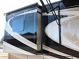 2014 Thor Motor Coach Challenger Photo #40