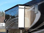 2014 Thor Motor Coach Challenger Photo #43