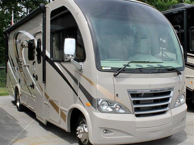 2016 Thor Motor Coach Axis Photo