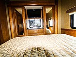 2014 Thor Motor Coach Challenger Photo #15