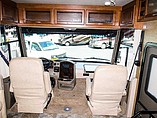 2014 Thor Motor Coach Challenger Photo #21