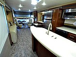 2015 Thor Motor Coach Challenger Photo #8